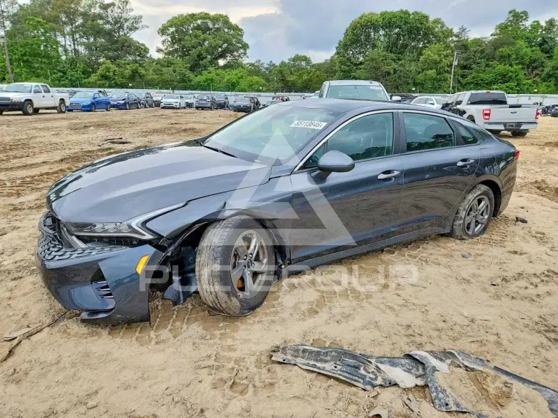 2022 KIA K5 photo