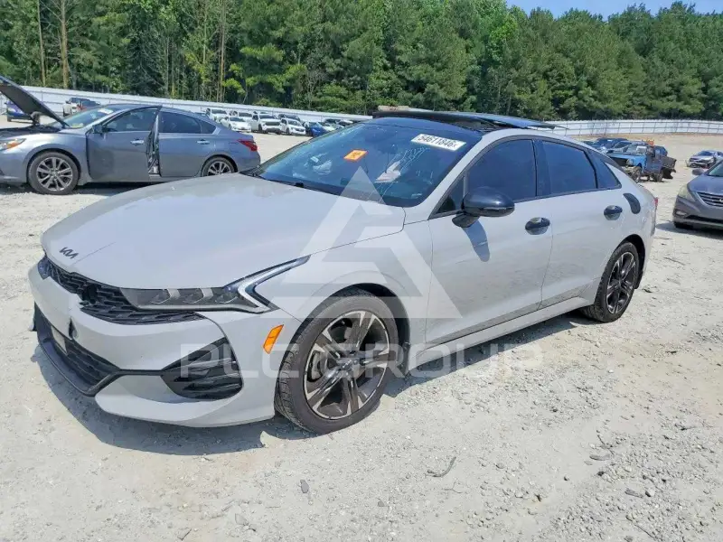 2022 KIA K5 photo