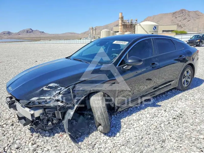 2022 KIA K5 photo