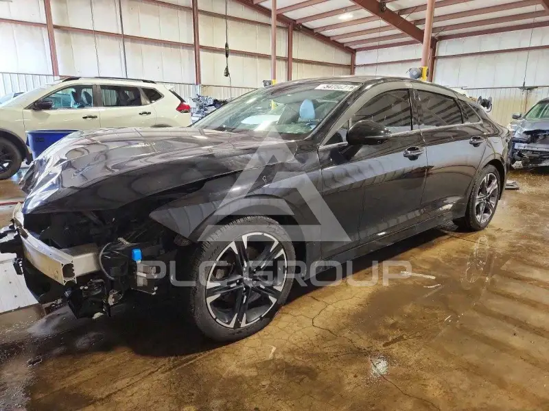 2022 KIA K5 photo