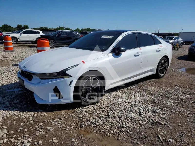 2022 KIA K5 фото