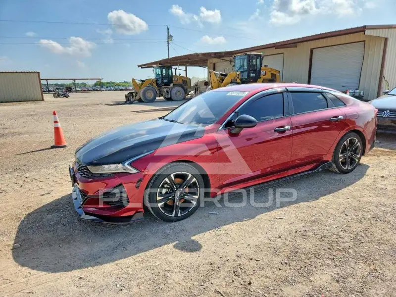 2022 KIA K5 фото