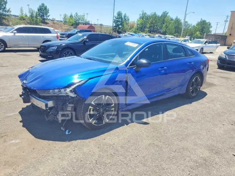 2022 KIA K5 photo