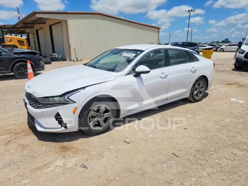 2022 KIA K5 фото