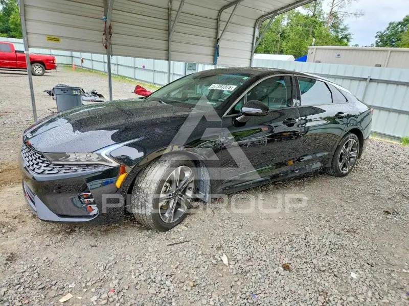 2022 KIA K5 фото