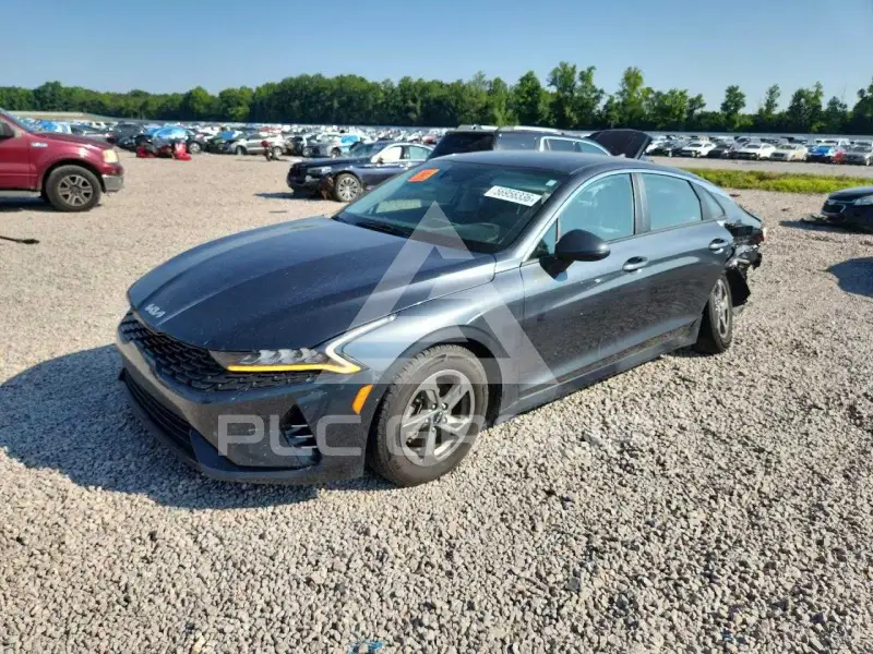 2022 KIA K5 photo