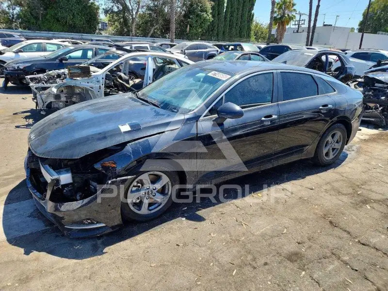 2022 KIA K5 фото