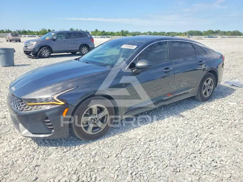 2022 KIA K5 фото