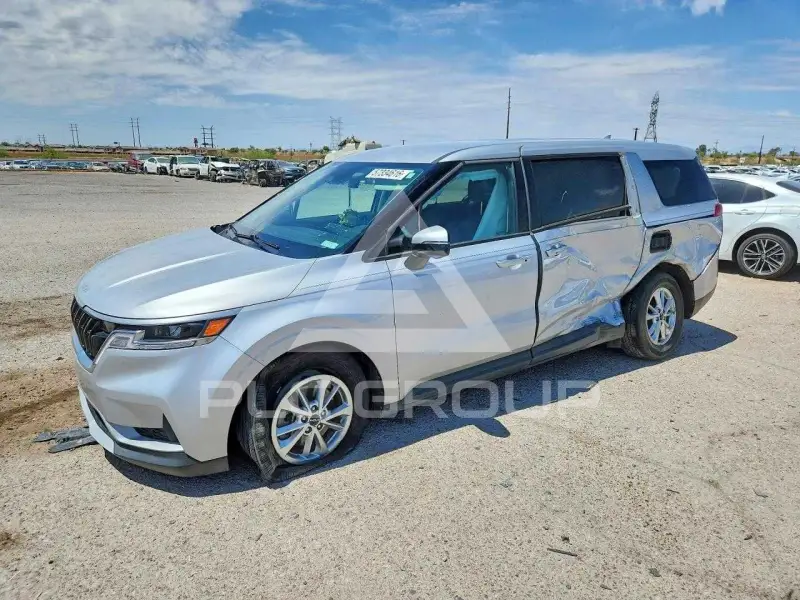 2022 KIA Carnival фото