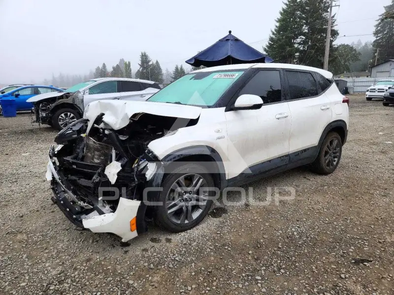 2022 KIA Seltos фото