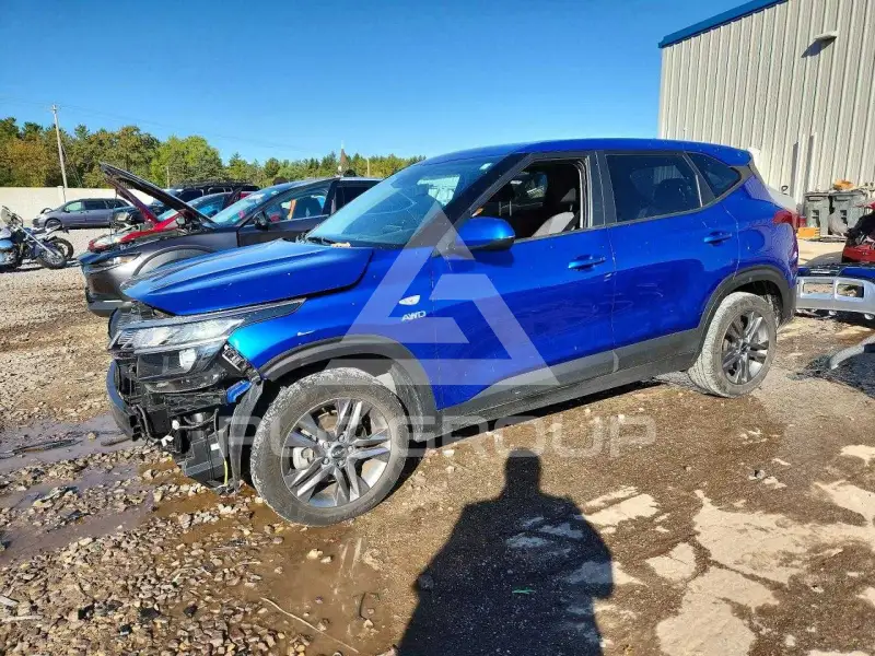 2022 KIA Seltos фото