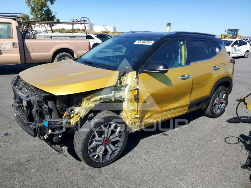2022 KIA Seltos фото