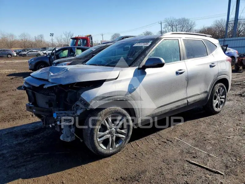 2022 KIA Seltos фото