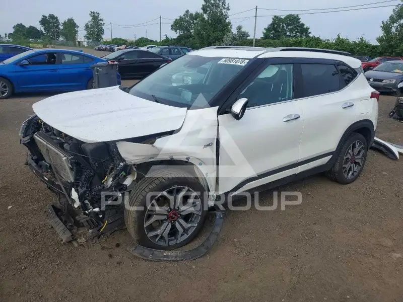 2022 KIA Seltos фото