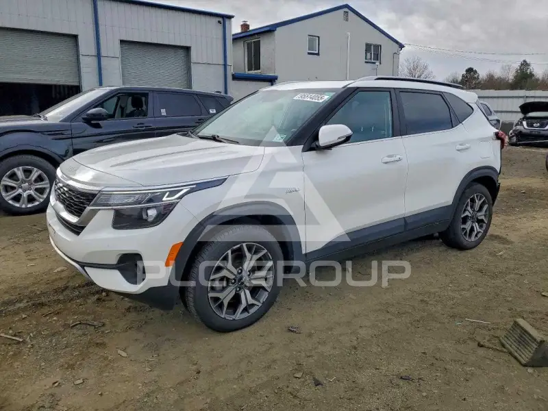 2022 KIA Seltos фото