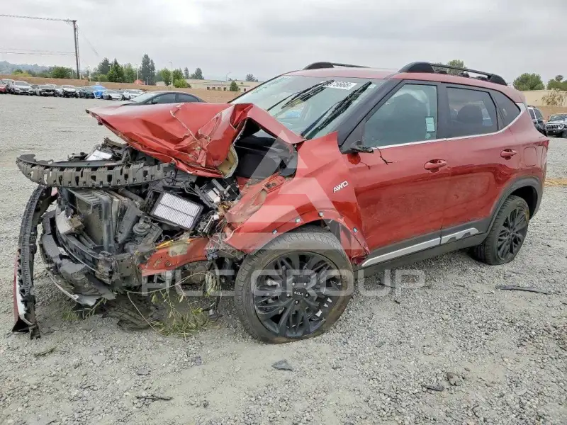 2022 KIA Seltos фото
