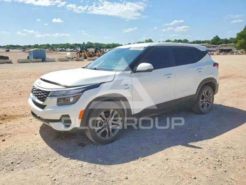 2022 KIA Seltos фото