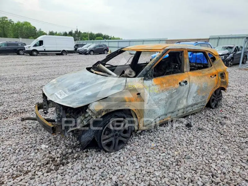 2022 KIA Seltos фото