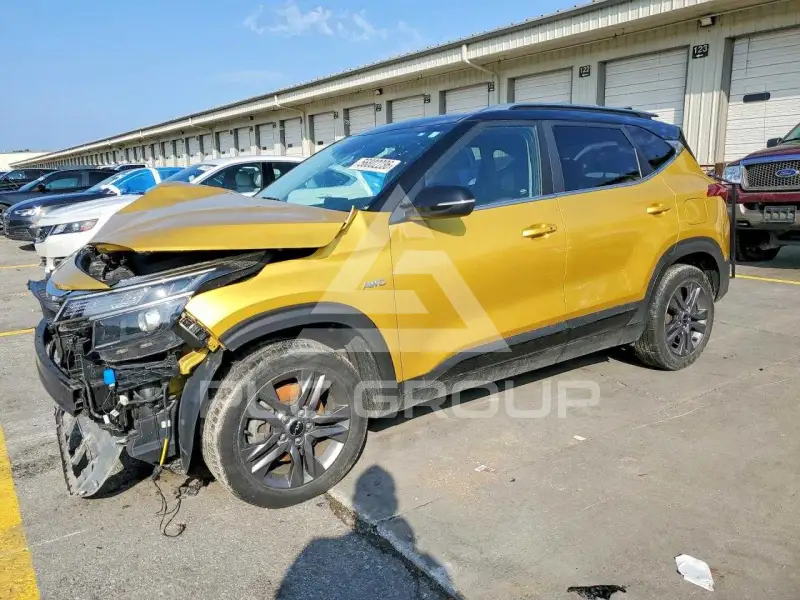 2022 KIA Seltos фото