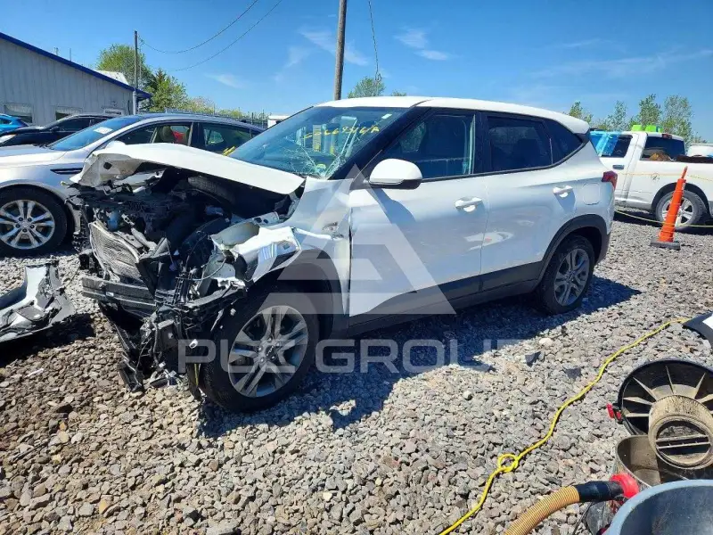 2022 KIA Seltos photo