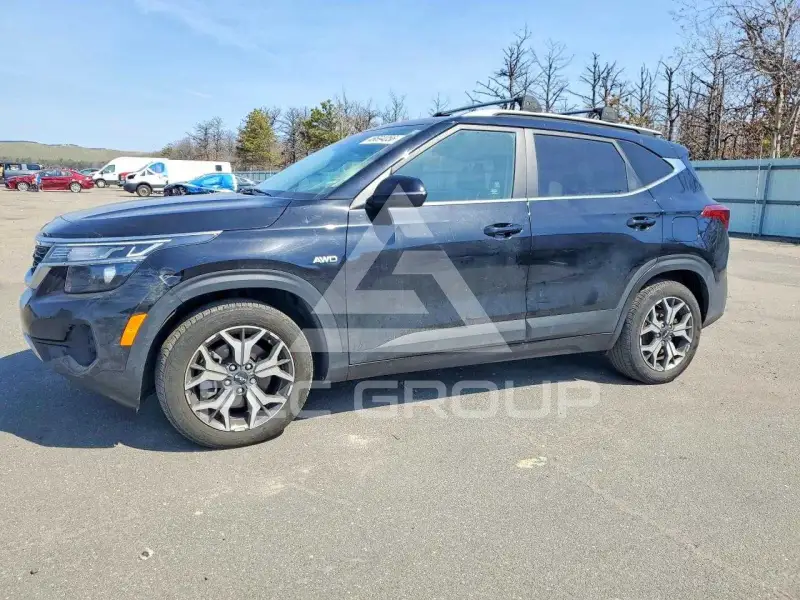 2022 KIA Seltos фото