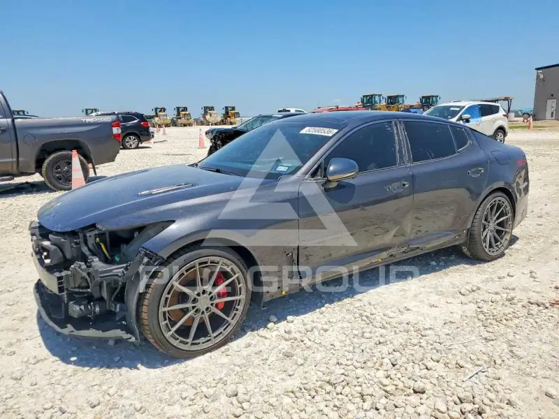 2022 KIA Stinger фото