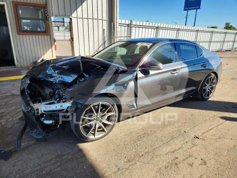 2022 Genesis G70 photo