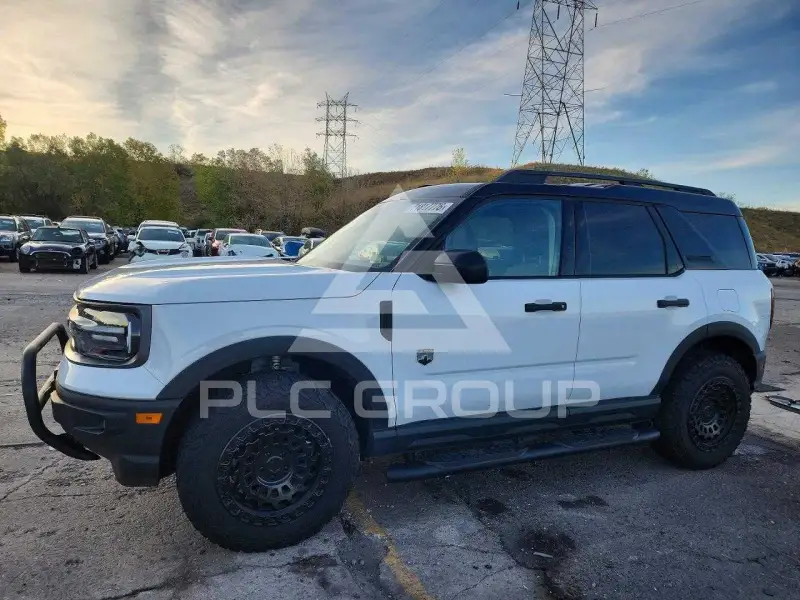 2022 Ford BRONCO фото