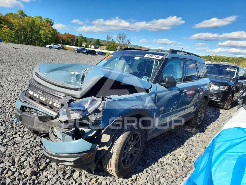 2022 Ford BRONCO photo