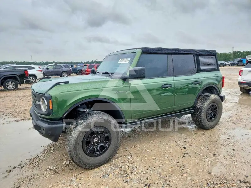 2022 Ford BRONCO фото
