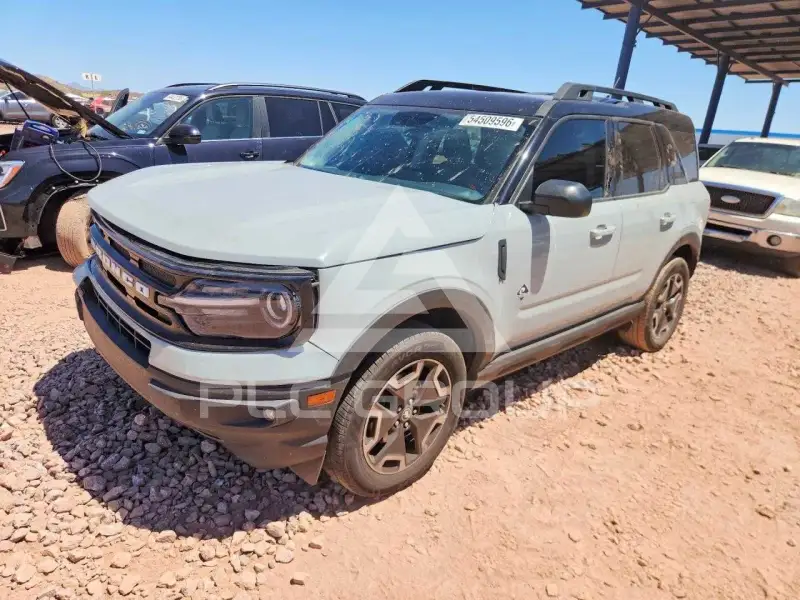 2022 Ford BRONCO photo