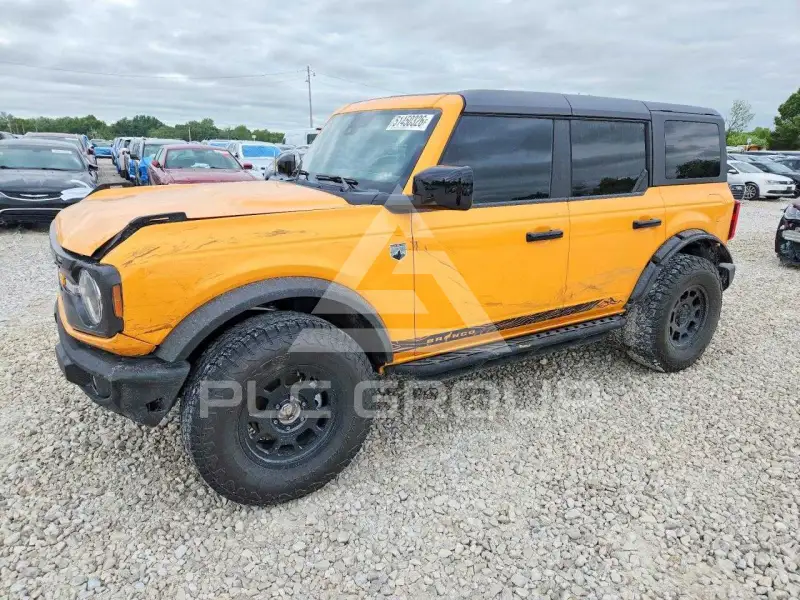2022 Ford BRONCO photo