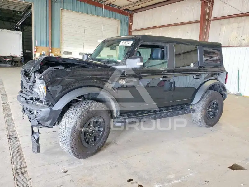 2022 Ford BRONCO photo