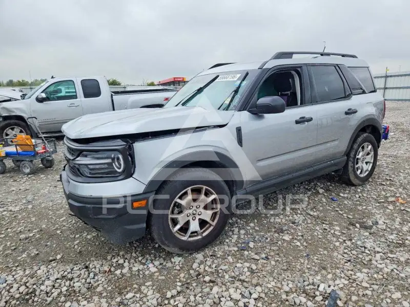 2022 Ford BRONCO photo