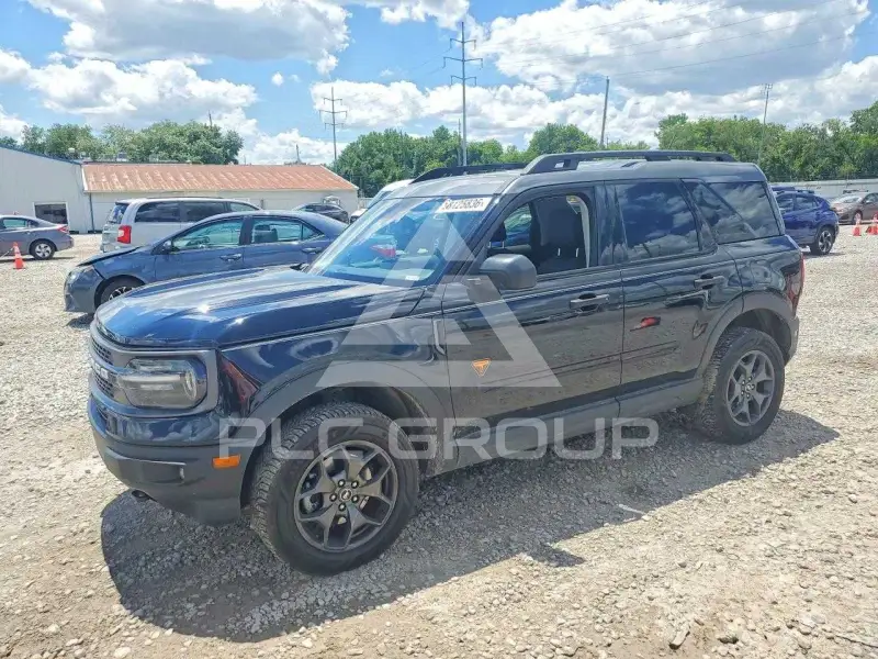 2022 Ford BRONCO photo