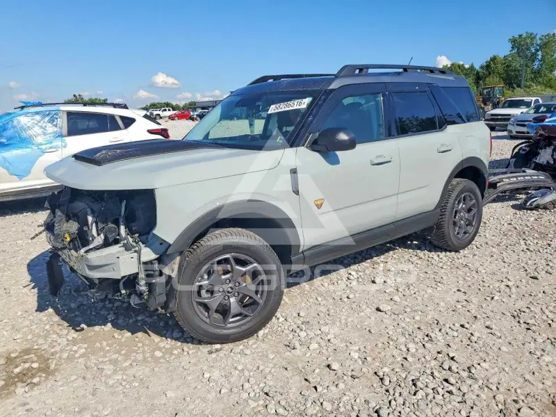 2022 Ford BRONCO фото