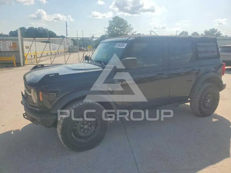 2022 Ford BRONCO photo