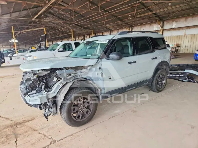 2022 Ford BRONCO photo