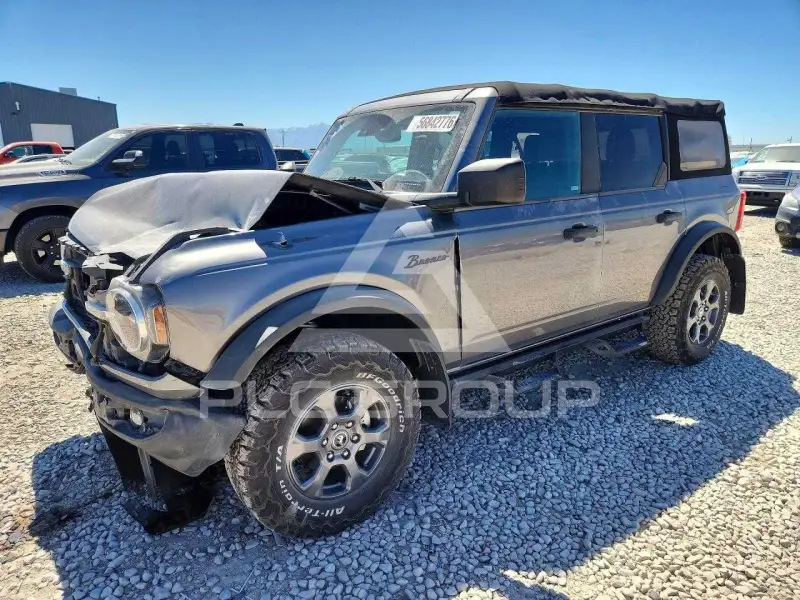 2022 Ford BRONCO фото