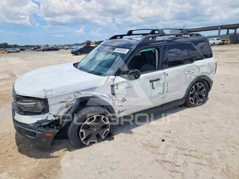 2022 Ford BRONCO фото