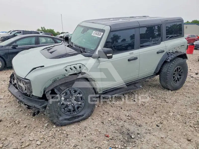 2022 Ford BRONCO фото