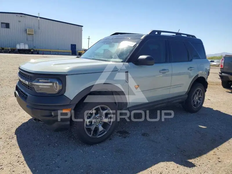 2022 Ford BRONCO фото