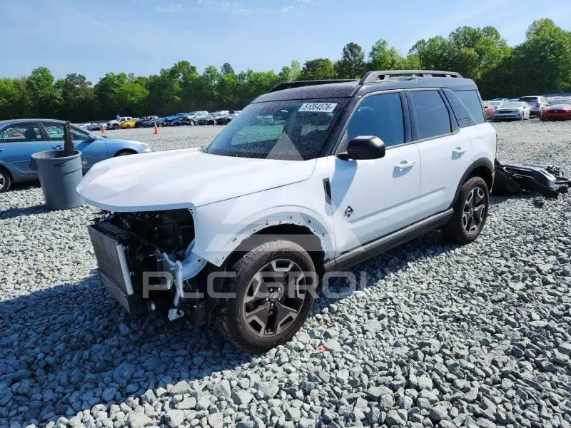 2022 Ford BRONCO photo