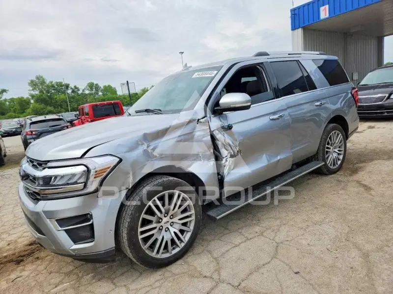 2022 Ford EXPEDITION photo