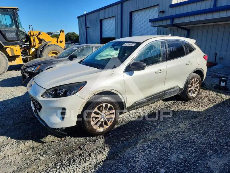 2022 Ford ESCAPE photo