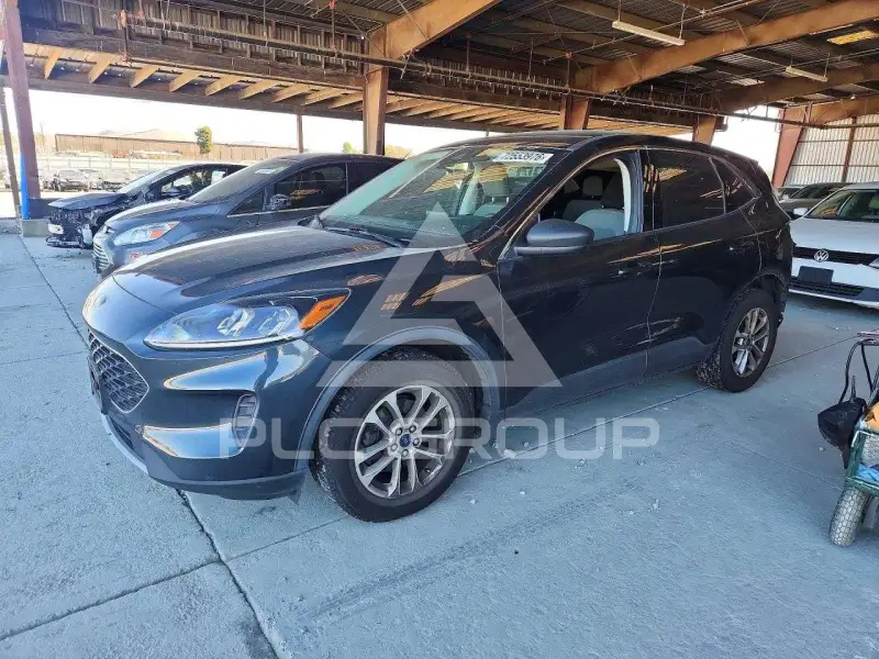 2022 Ford ESCAPE photo