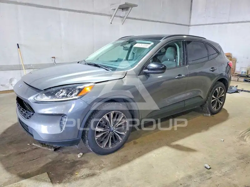 2022 Ford ESCAPE photo
