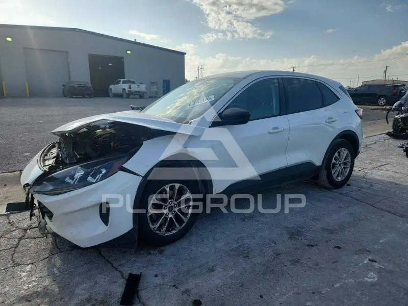 2022 Ford ESCAPE photo