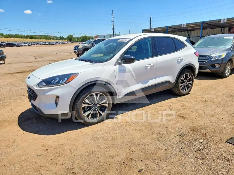 2022 Ford ESCAPE photo