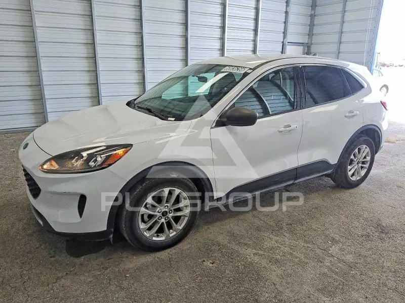 2022 Ford ESCAPE photo